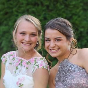 Meet your Posher, Katelyn